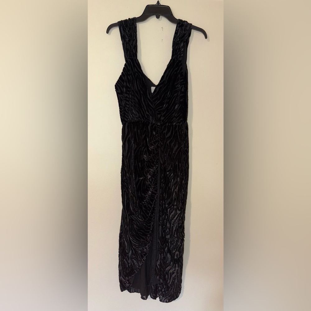Saylor Black Dress Sparkly Velvet Zebra Print Mid Length Size Large